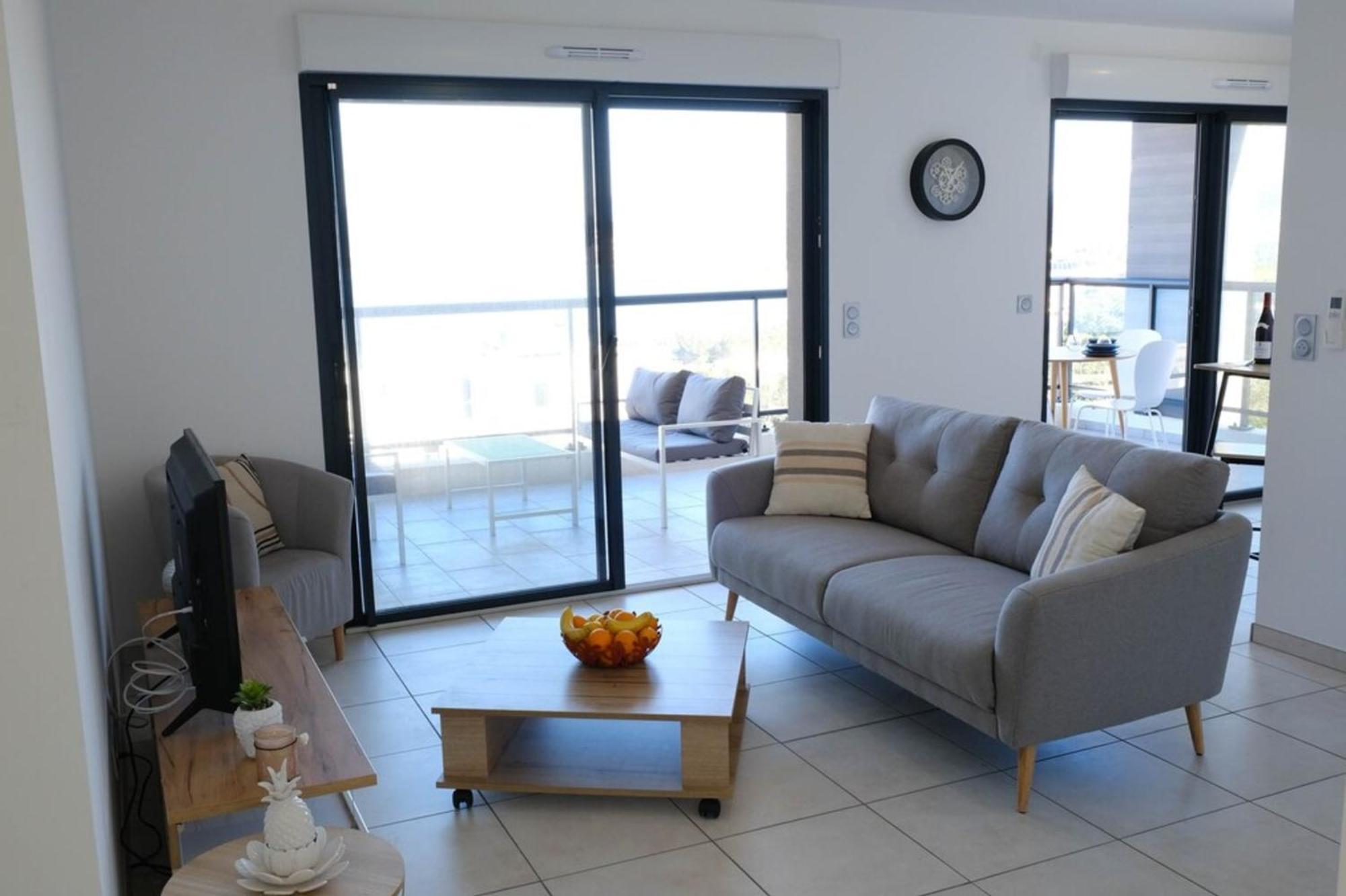 Enola - Sea View Terrace Parking - By Tgb Apartment Pietrosella Bagian luar foto